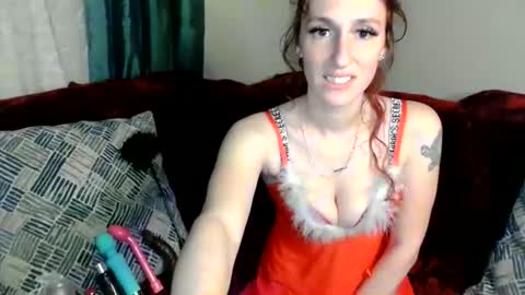 Snapshot of princesspeach304 chatting on 12/09/24, 04:45 Naomi  online show from 12/09/24, 04:45