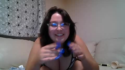 Peach online show from 07/22/26, 04:15