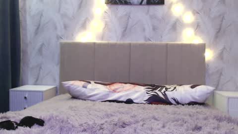 18 y.o online show from 12/19/24, 06:34