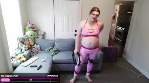 Snapshot of princessstarpuppybi chatting on 07/27/26, 05:53 PuppyAshley online show from 07/27/26, 05:53