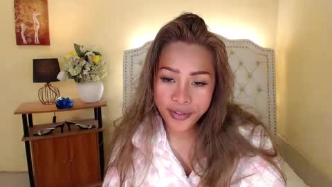 princessyanzy1 online show from 12/12/24, 12:48