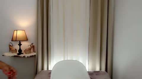 princessyanzy1 online show from 01/03/25, 04:55