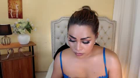 princessyanzy1 online show from 02/25/25, 06:58