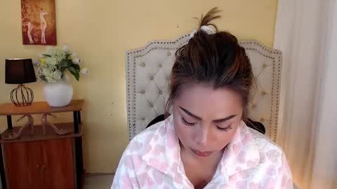 princessyanzy1 online show from 02/25/25, 11:55