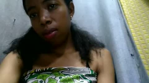 Snapshot of prisca880319 chatting on 05/09/26, 04:28 prisca880319 online show from 05/09/26, 04:28