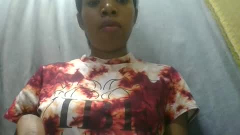 Snapshot of prisca880319 chatting on 06/05/26, 11:27 prisca880319 online show from 06/05/26, 11:27