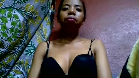 prisca880319 online show from 06/15/26, 01:02