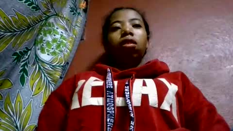 prisca880319 online show from 06/18/26, 03:51