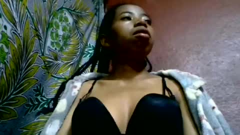 prisca880319 online show from 07/02/26, 03:34