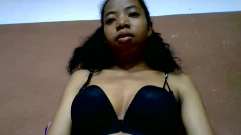 prisca880319 online show from 07/25/26, 02:42