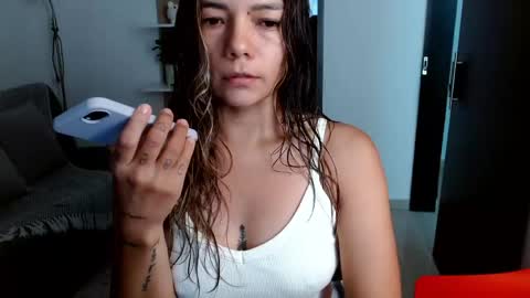 Snapshot of priscila_black chatting on 05/09/26, 07:19 Marcela online show from 05/09/26, 07:19