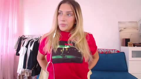 Nansy online show from 04/23/26, 08:02