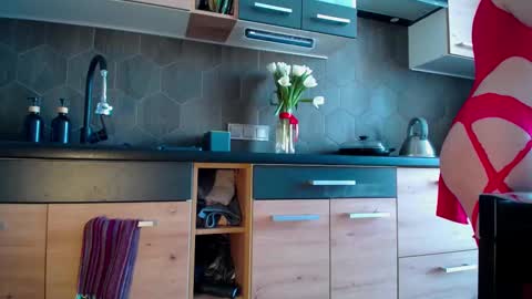 Space online show from 03/05/25, 10:44