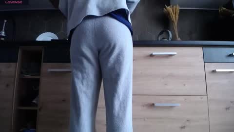 Space online show from 10/28/25, 07:34