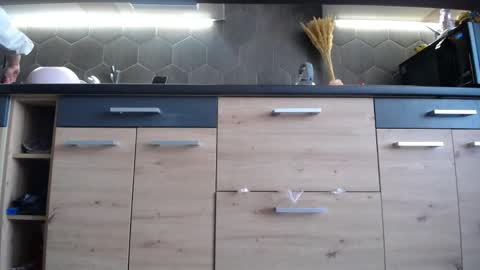 Space online show from 04/23/26, 07:20