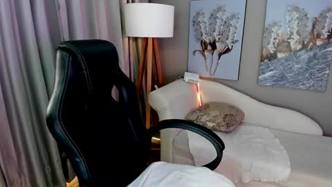 Priya Rose online show from 12/11/24, 10:06