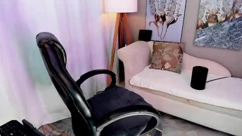 Snapshot of priya_rose chatting on 05/06/26, 06:24 Priya Rose online show from 05/06/26, 06:24