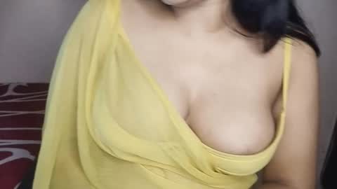 priyu_ online show from 11/20/25, 05:01