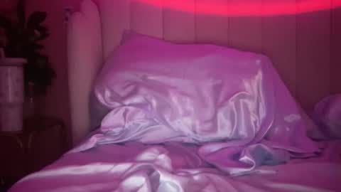 prncesspuss online show from 10/09/25, 04:43