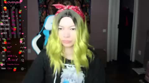 Di online show from 06/17/26, 04:48