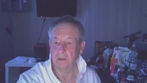 projectorepson online show from 04/07/26, 06:30