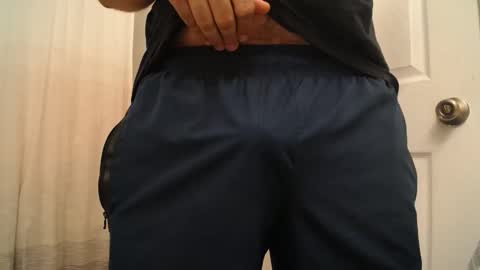 Snapshot of proseccopapi23 chatting on 01/04/25, 09:00 proseccopapi23 online show from 01/04/25, 09:00