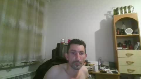 Snapshot of prosexualny chatting on 12/27/24, 10:05 Mariusz online show from 12/27/24, 10:05