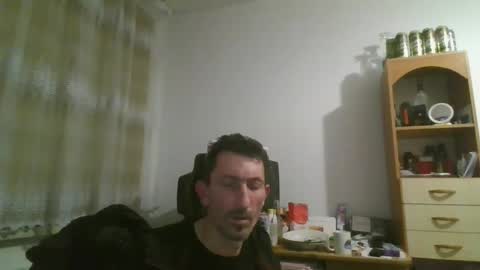Snapshot of prosexualny chatting on 01/07/25, 03:33 Mariusz online show from 01/07/25, 03:33