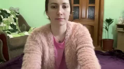 proud sweet 21 online show from 09/24/25, 10:35