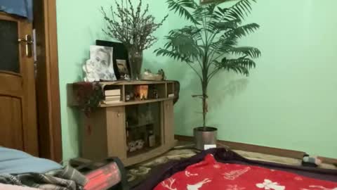 proud sweet 21 online show from 03/19/26, 11:42