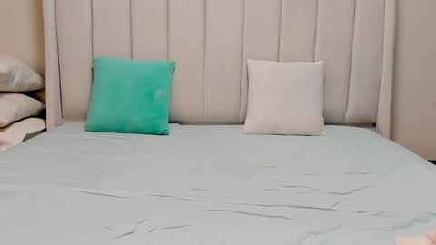 proudafricaka online show from 04/20/26, 01:52