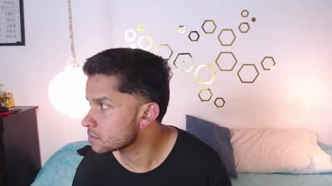 Snapshot of provincute chatting on 10/07/25, 01:58 Adris Juan online show from 10/07/25, 01:58