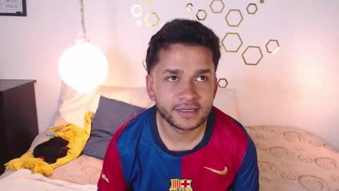 Snapshot of provincute chatting on 10/13/25, 02:11 Adris Juan online show from 10/13/25, 02:11