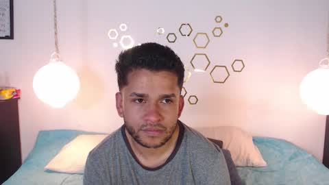 Snapshot of provincute chatting on 10/14/25, 02:12 Adris Juan online show from 10/14/25, 02:12