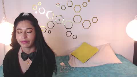 Snapshot of provincute chatting on 12/02/25, 04:07 Adris Juan online show from 12/02/25, 04:07