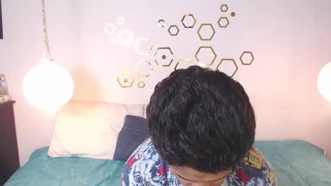 Snapshot of provincute chatting on 12/04/25, 04:00 Adris Juan online show from 12/04/25, 04:00