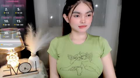 prtty abby03 on ig follow me love online show from 12/17/25, 05:08