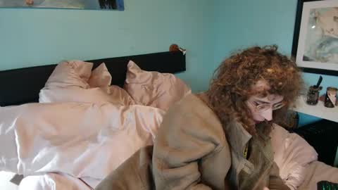 prxscillia_tx online show from 09/19/25, 05:53