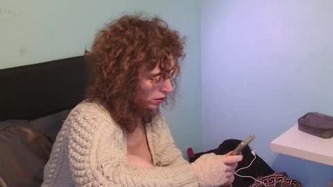 prxscillia_tx online show from 12/21/25, 03:30