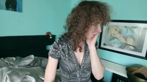 prxscillia_tx online show from 04/13/26, 01:38