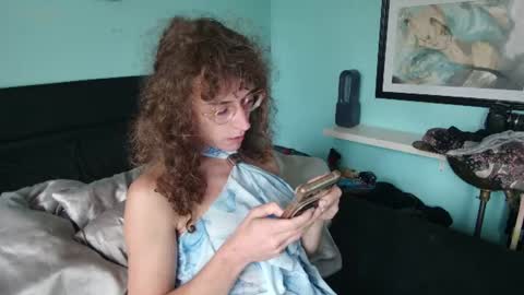 Snapshot of prxscillia_tx chatting on 08/09/26, 11:59 prxscillia_tx online show from 08/09/26, 11:59