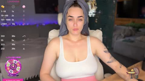 Snapshot of ps6pro chatting on 09/19/25, 01:56 Queen of Pain online show from 09/19/25, 01:56