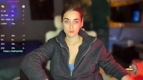 Snapshot of ps6pro chatting on 10/25/25, 08:14 Queen of Pain online show from 10/25/25, 08:14