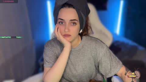 Snapshot of ps6pro chatting on 12/05/25, 02:25 Queen of Pain online show from 12/05/25, 02:25