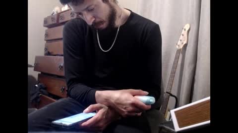 Snapshot of psilocipher chatting on 11/13/25, 10:30 Sk8wave online show from 11/13/25, 10:30