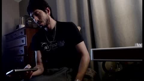 Snapshot of psilocipher chatting on 12/05/25, 11:30 Sk8wave online show from 12/05/25, 11:30