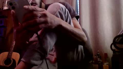 Snapshot of psilocipher chatting on 12/15/25, 11:42 Sk8wave online show from 12/15/25, 11:42