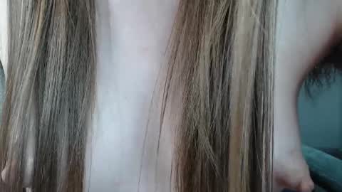 psychegirl online show from 02/14/25, 07:54