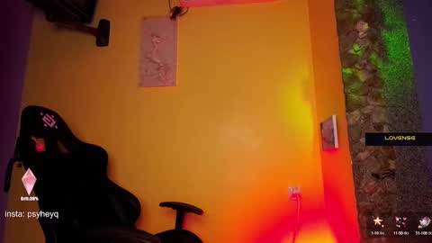 Snapshot of psyheya chatting on 12/02/24, 03:58 LUCY ----- online show from 12/02/24, 03:58