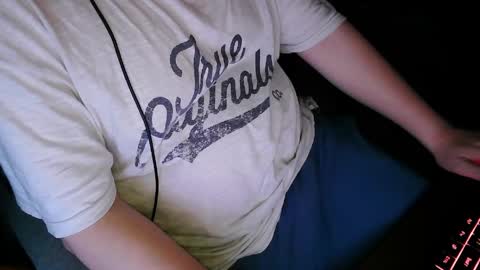 your mysterious man online show from 04/24/26, 04:15